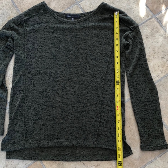 3/$25 - M&S Collection khaki green/black top - Picture 7 of 12